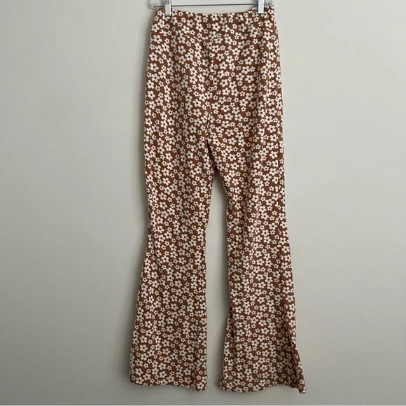 Belle du Jour Floral Lounge Set Juniors’ Size X-Large - Picture 7 of 9